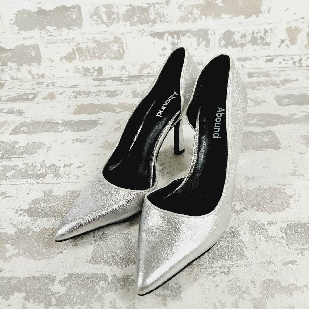 NEW Abound Iris D'orsay Silver Faux Leather Pointy Toe Pumps P208 - Picture 2 of 15
